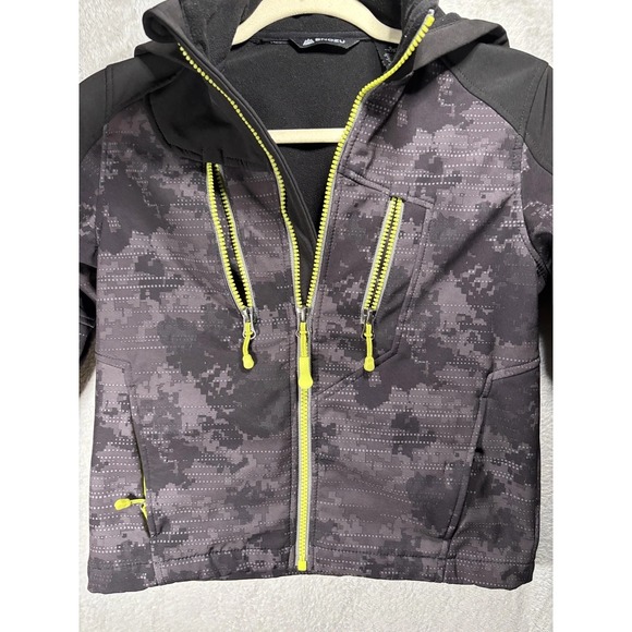Snozu Jacket Youth Small 7/8 Black Gray Camo Hooded Softshell Fleece Lined - Picture 2 of 9